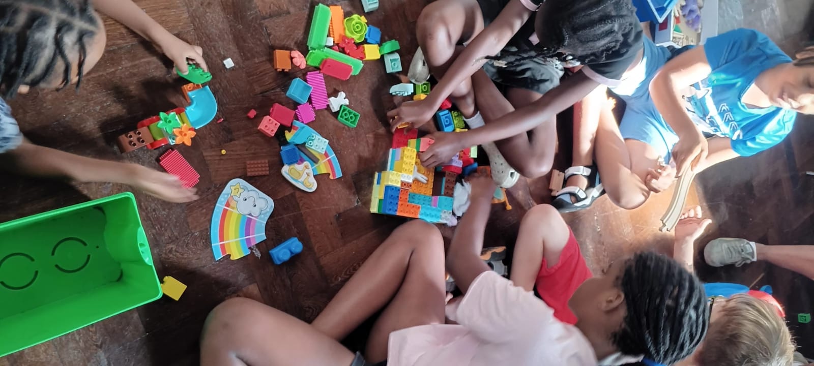 children legos  hori